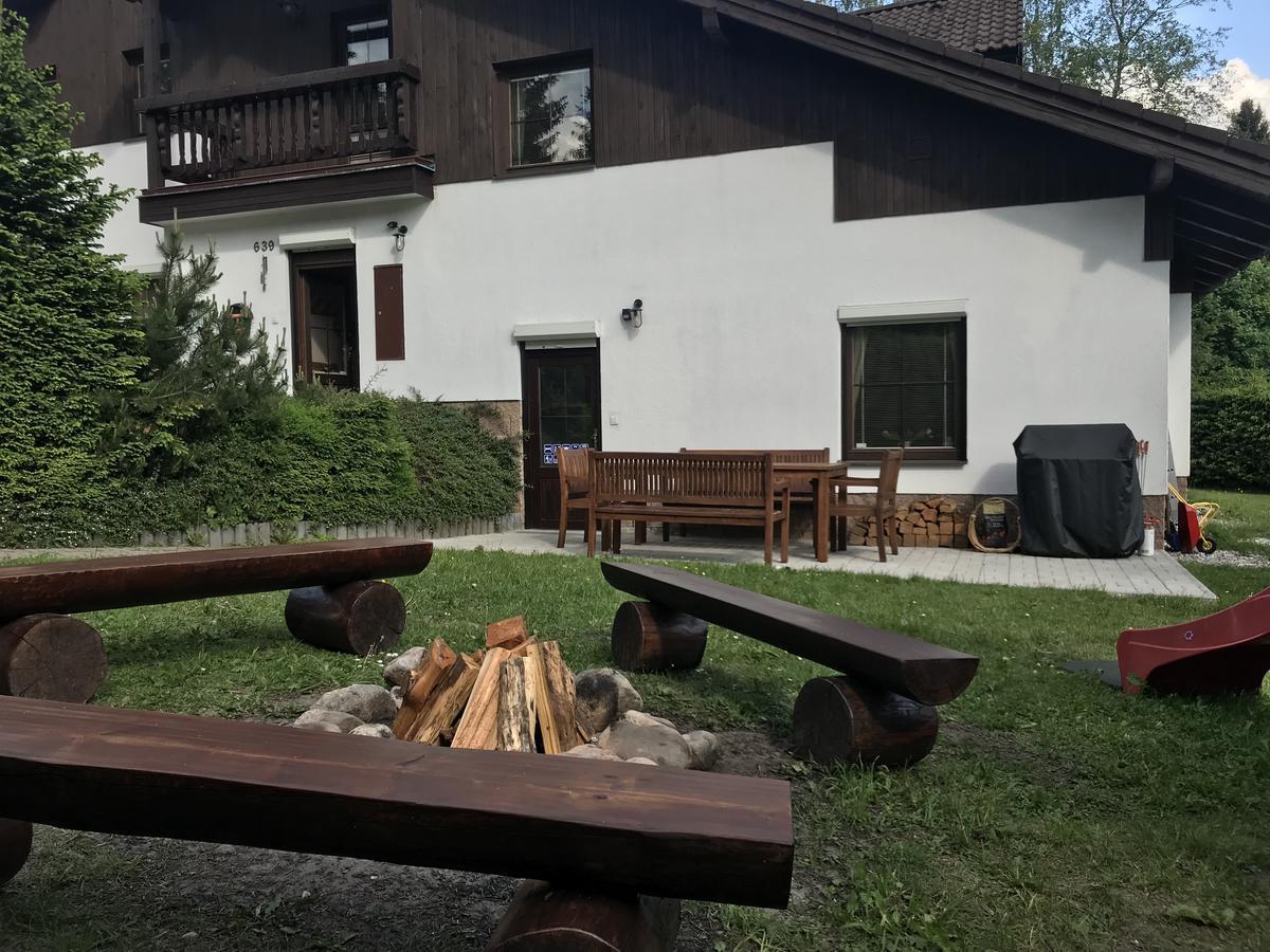 Vila Sekvoj Гаррахов Экстерьер фото